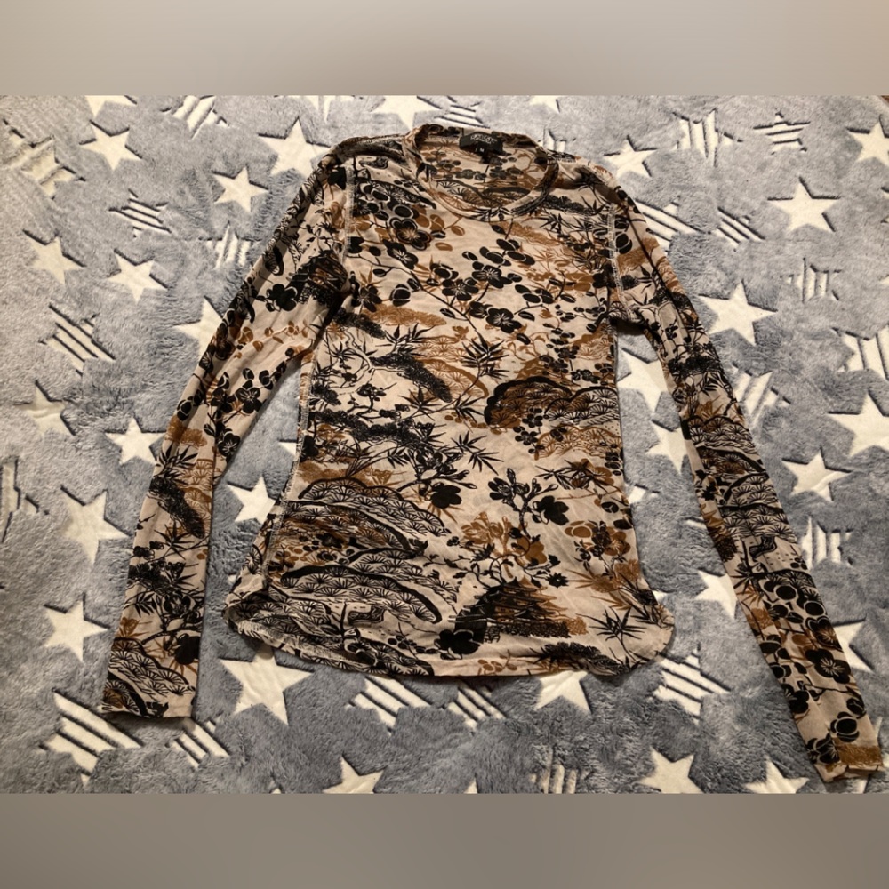 Mesh Sheer long Sleeve Karen Kane